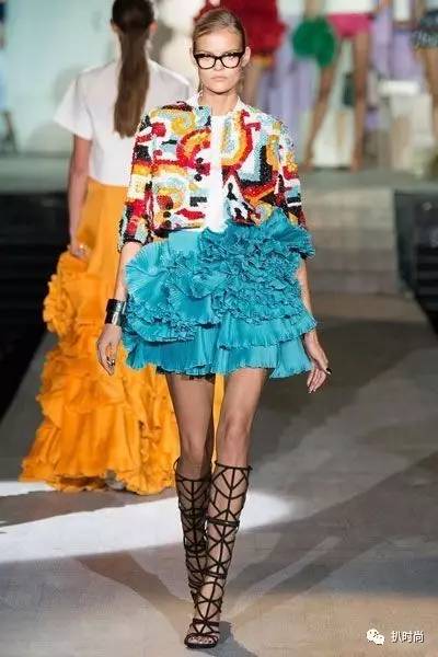 干货！你和设计大神之间，只差一个拼接