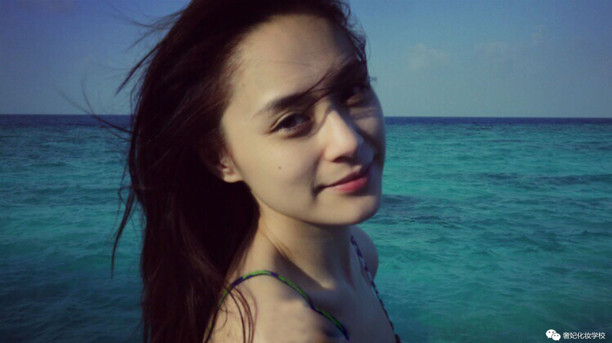 阿娇内双清冷系日常妆容,阿娇减龄穿搭