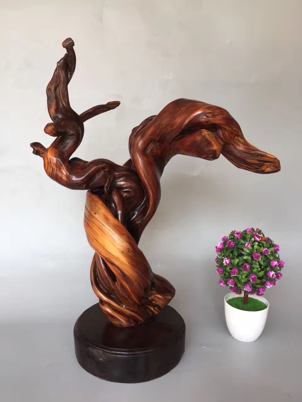 崖柏根雕十大鉴赏,十大根雕工艺品