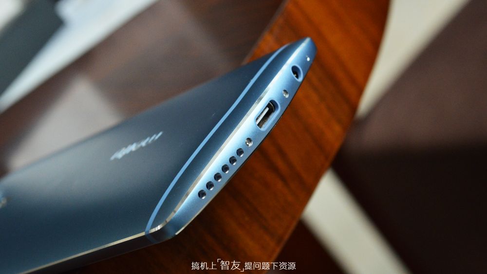 美图t8是双卡双待,美图t8手机好看吗