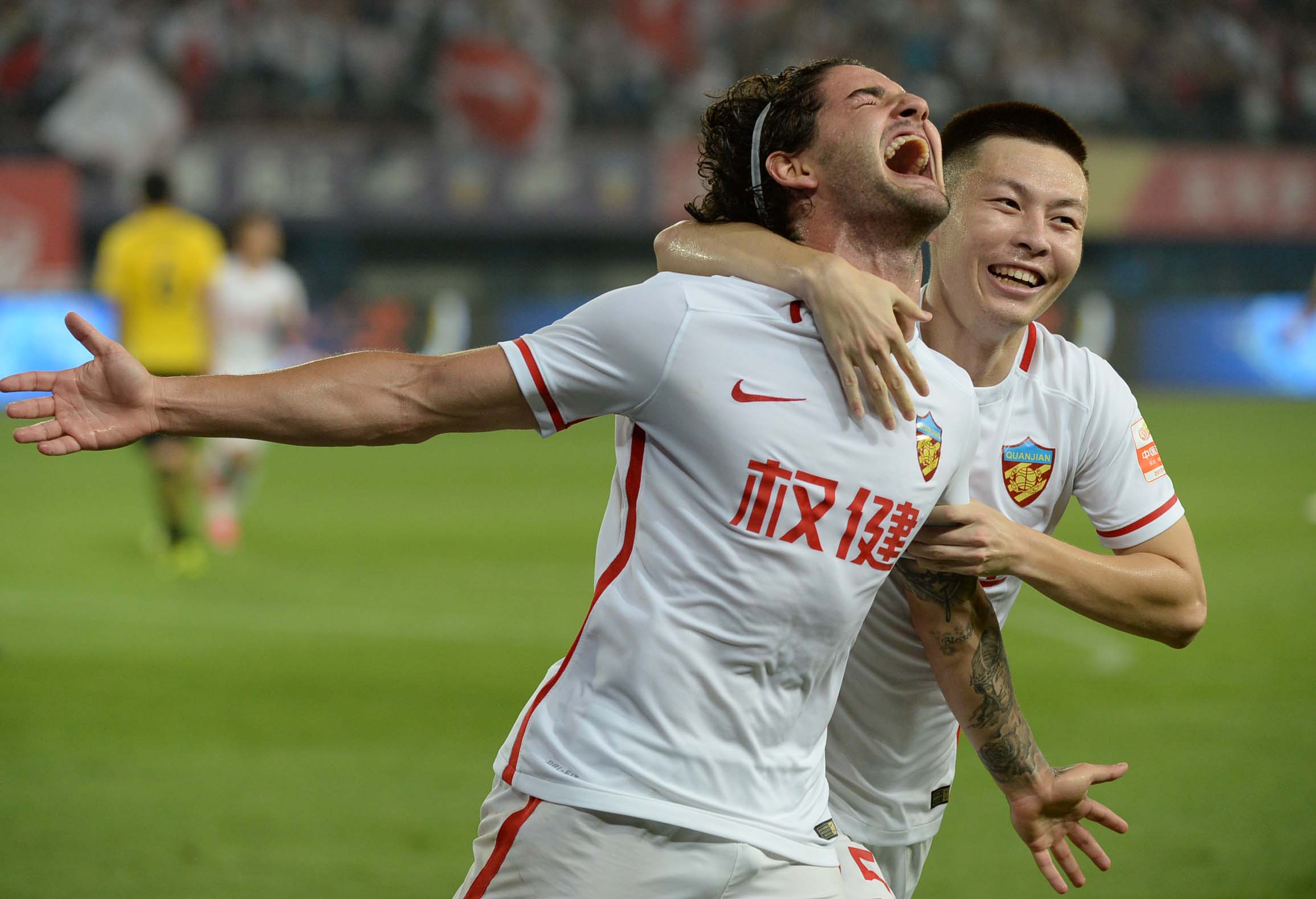 喜子原创|中超七剑下天山!亚足联写“武侠”,帕托化身天瀑剑!