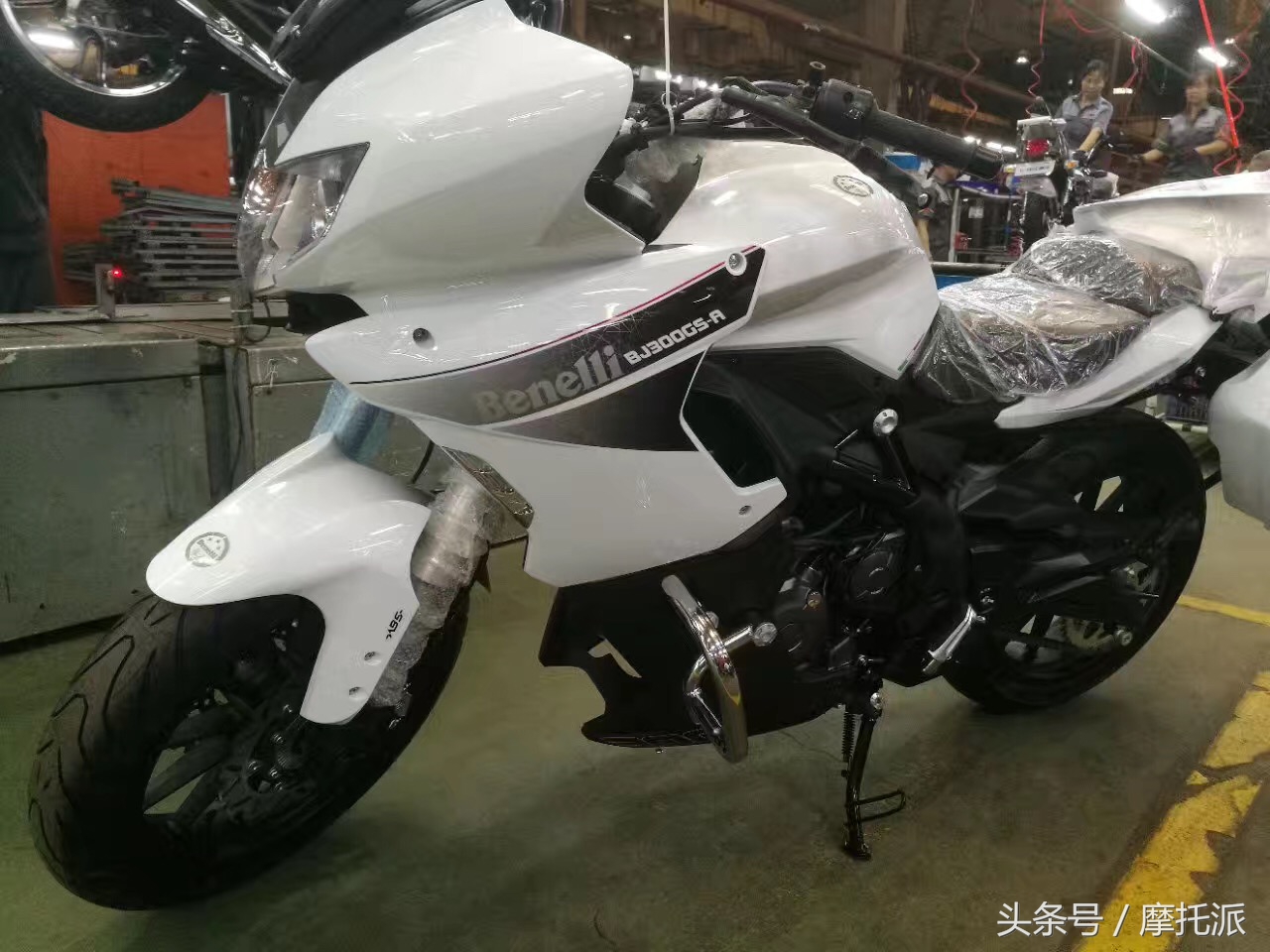 贝纳利300巡航摩托车价格表,贝纳利300和豪爵250哪个好