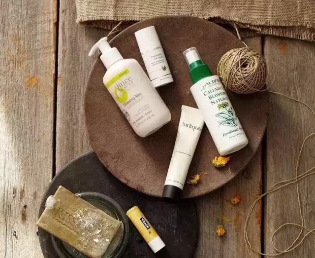 痘痘肌最好用的修护精华,治疗痘痘肌的护肤产品平价