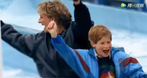 威廉王子兄弟追忆戴安娜王妃,威廉王子兄弟看戴安娜纪录片