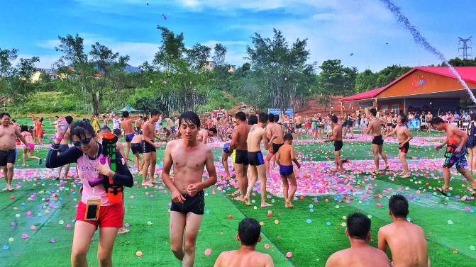 国内冬天的冰雪之旅,来一场冬日的冰雪之旅