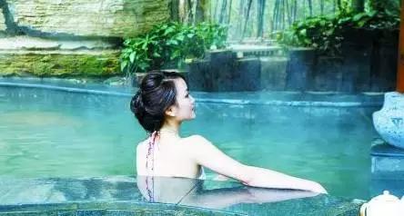 正确打开泡温泉的方法，不会就学起来！