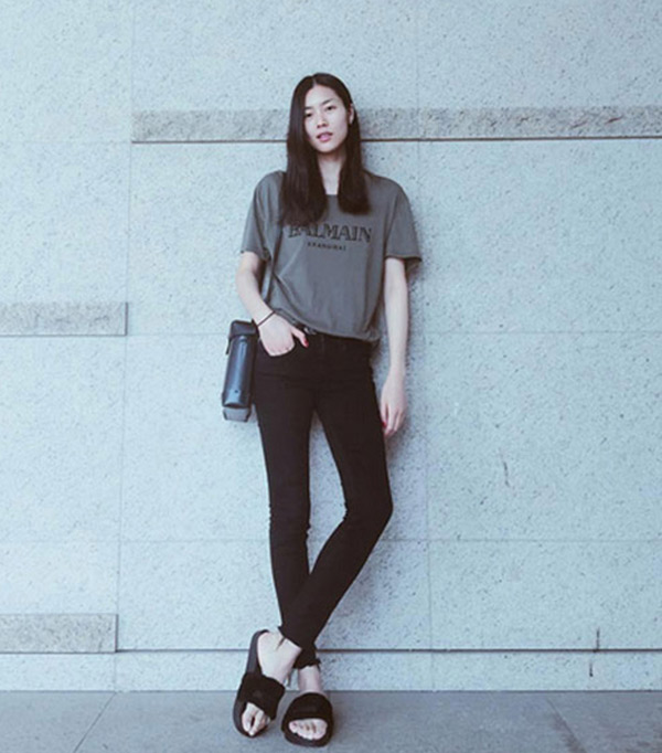 欧美风凉拖穿搭,凉拖怎么穿最时尚