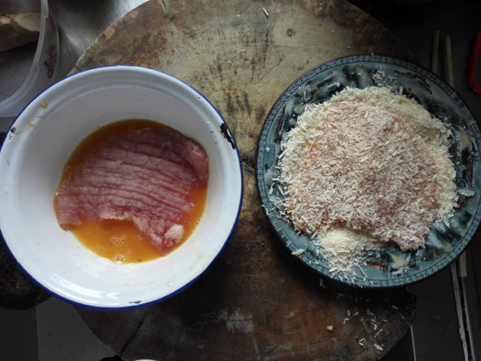 在家自己做猪排视频,自己做猪排怎么做