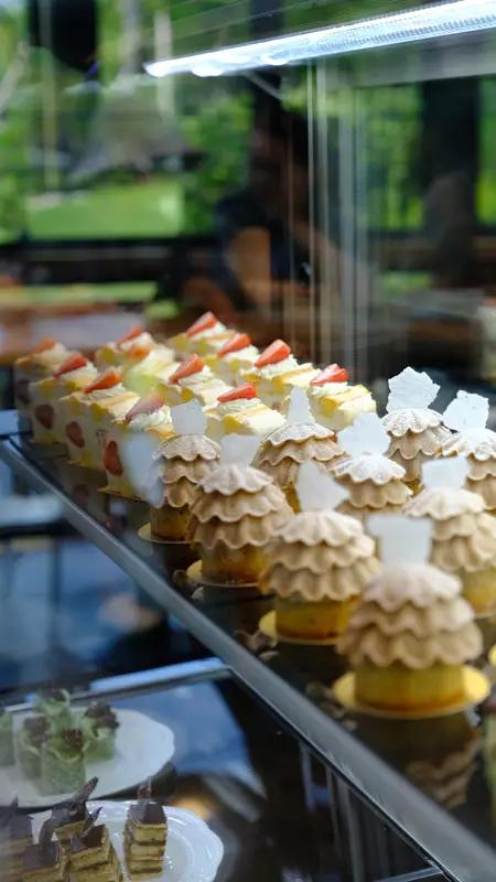 杭州武林门大草坪上270°透明玻璃屋！梦幻甜品咖啡店，童话的甜蜜