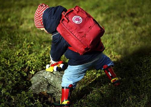 报告老板，这2个品牌双肩包，能够让妹子对你刮目相看