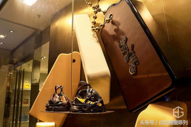 coach蔻驰奥莱橱窗,带你看遍大牌包包