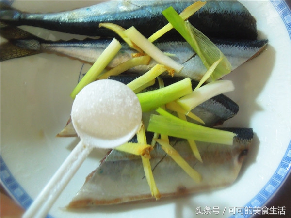 秋刀鱼一定要柠檬吗,盐煎秋刀鱼做法