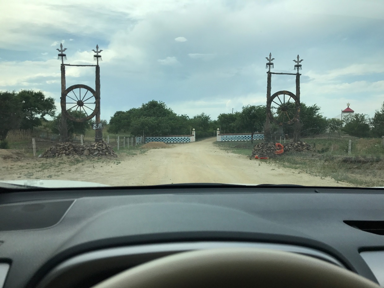 rav4荣放2万公里保养,荣放rav4和crv哪个适合自驾游