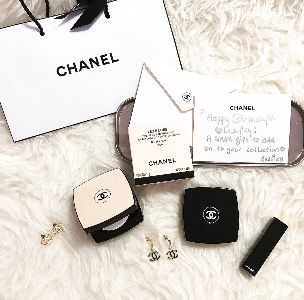 妈妈我买了喜之郎,哦是香奶奶果冻气垫耶!