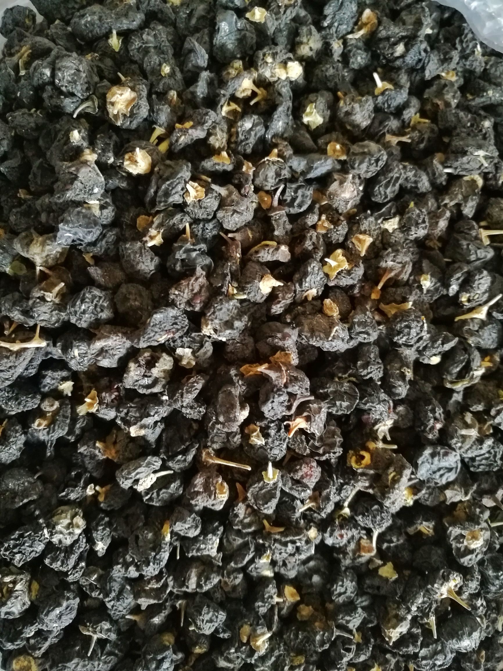 疆大果新疆黑枸杞,新疆特产黑枸杞精品多少钱一罐