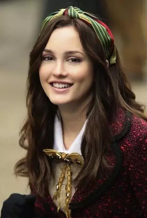 发带好看高级,可以修饰脸型的发带