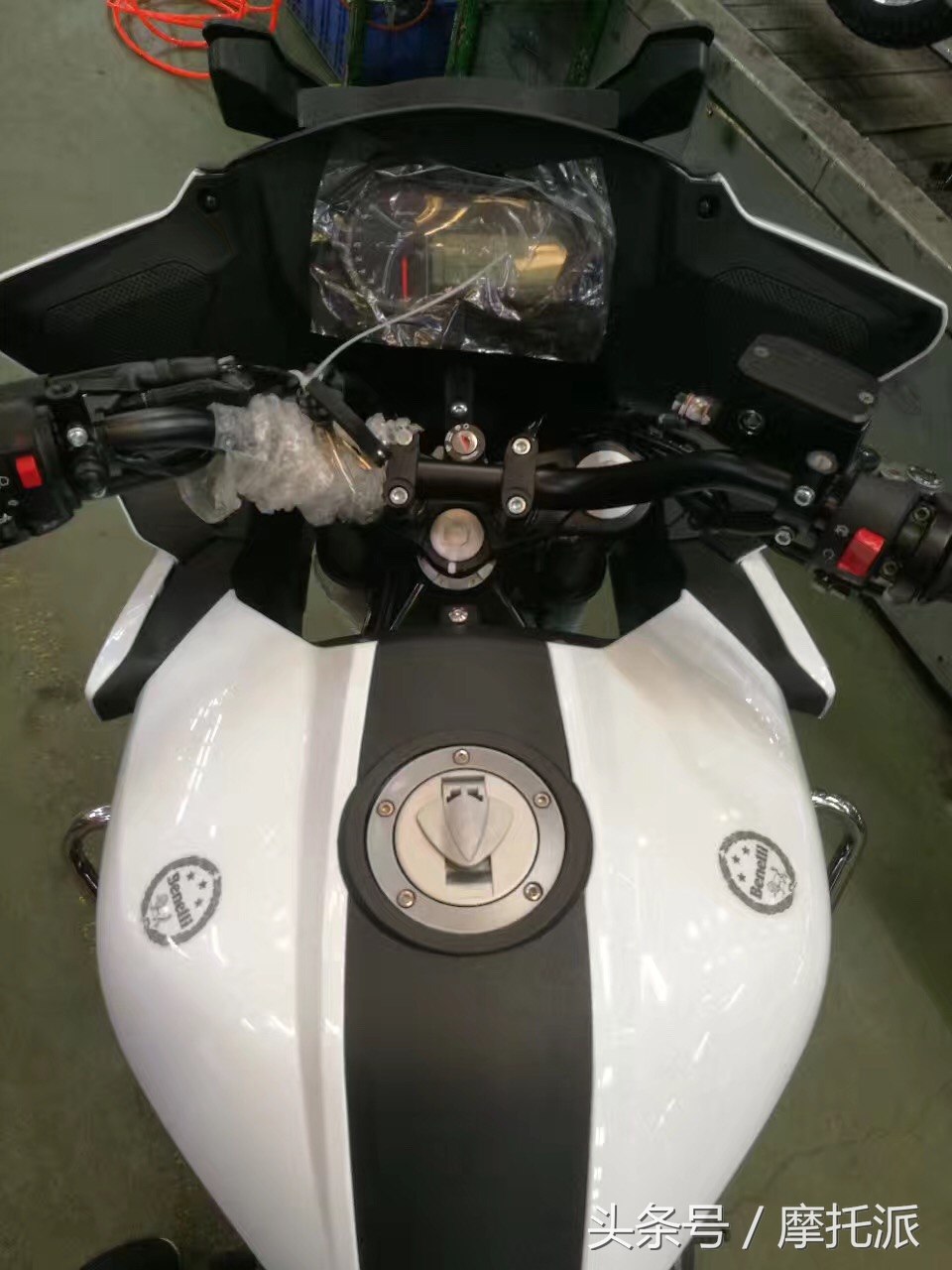 贝纳利300巡航摩托车价格表,贝纳利300和豪爵250哪个好