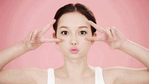 用了眼霜之后长脂肪粒怎么消除,眼霜用了长脂肪粒怎么消除