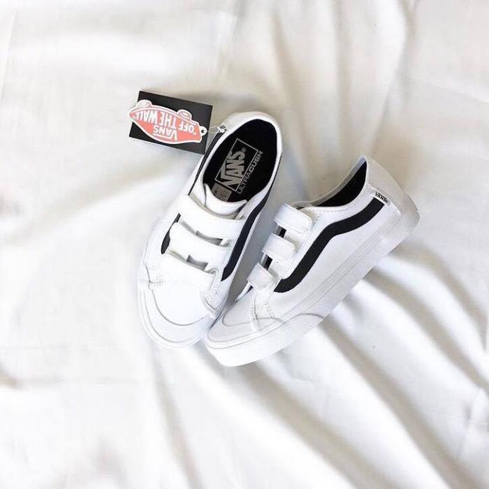 「10款百搭球鞋」简约不简单亲民的价格你也可以入手