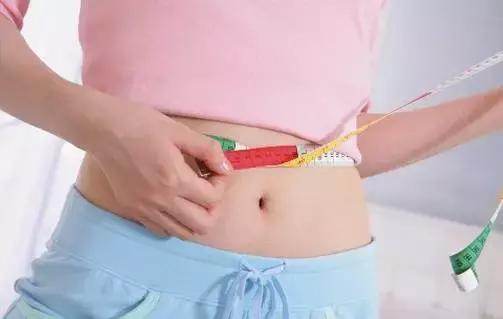 我们每天都随身“带着”18斤宿便？别逗了，哪来那么多“宿便”给你清啊！