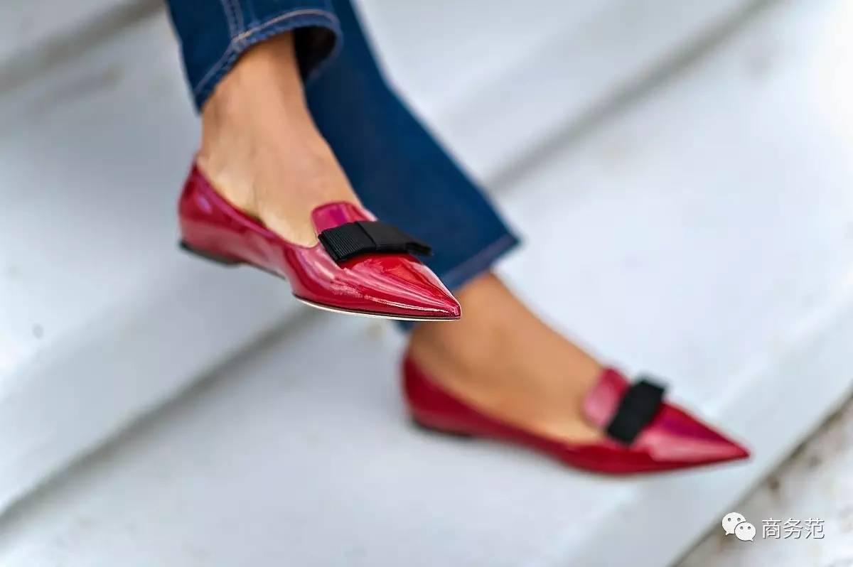 jimmychoo在2021年还火吗,jimmychoo被mk收购