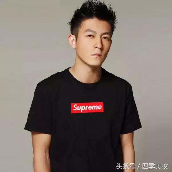 适合二十岁左右女生穿的服装品牌,适合13岁穿的潮牌