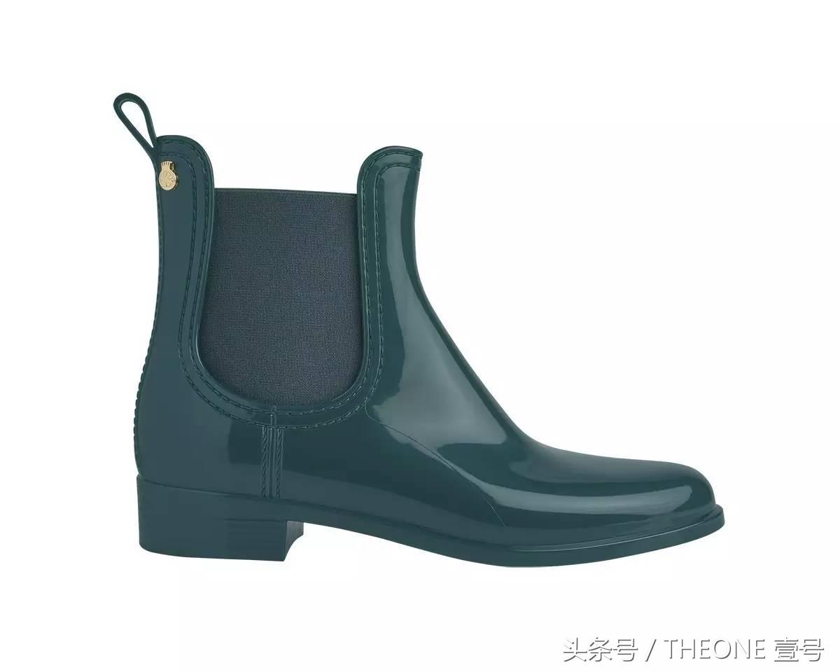 我掐指一算，你该买双雨鞋了