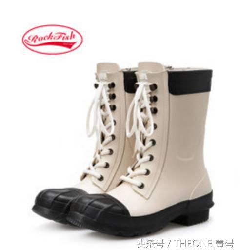 我掐指一算，你该买双雨鞋了