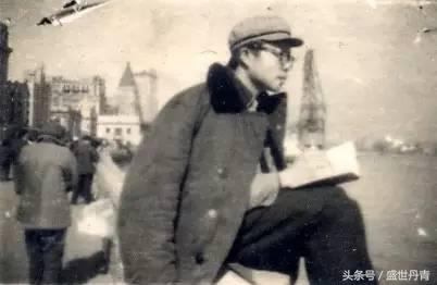 他曾在达钢干了十年锅炉工，却以一幅《父亲》享誉中国画坛！如今依然是“罗二哥”