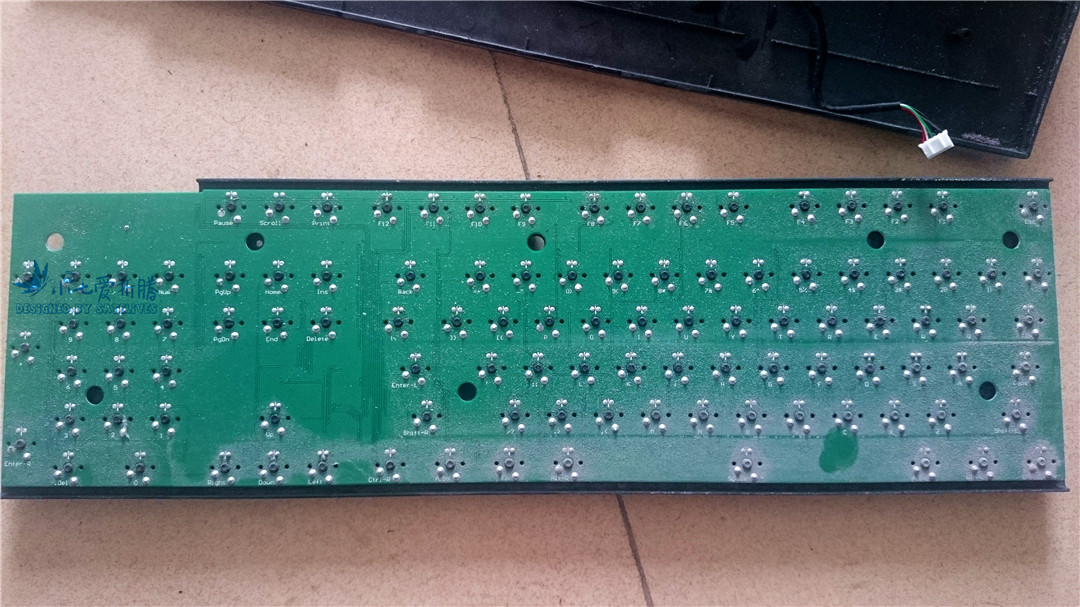 机械键盘如何调节背光,所有的机械键盘都可以调背光吗