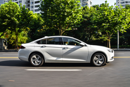 别克君威2.0t2024款性能测试,1.5t配9at变速箱怎么样君威