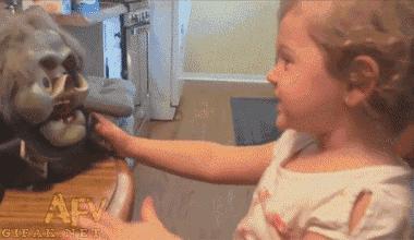 去鬼屋没有被吓到反而把鬼吓到了,在鬼屋中如何吓到鬼