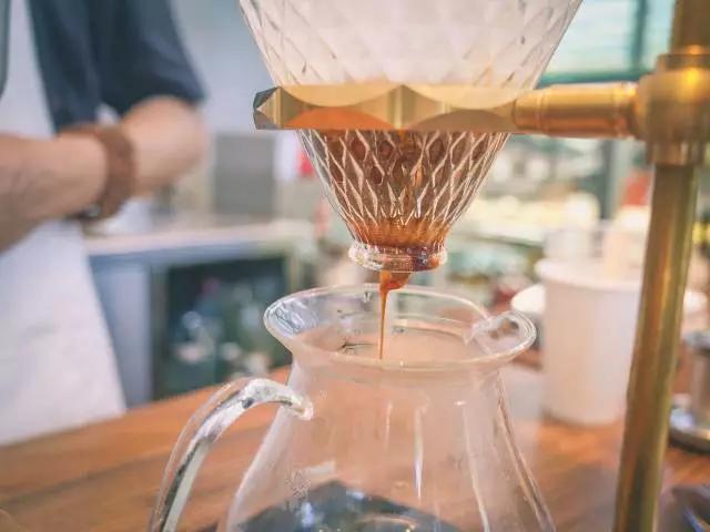 杭州武林门大草坪上270°透明玻璃屋！梦幻甜品咖啡店，童话的甜蜜