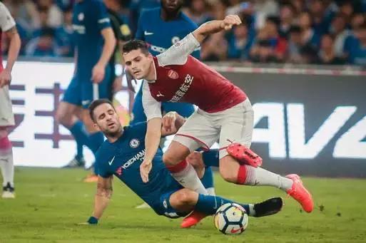 完美的鸟巢,鸟巢德比切尔西