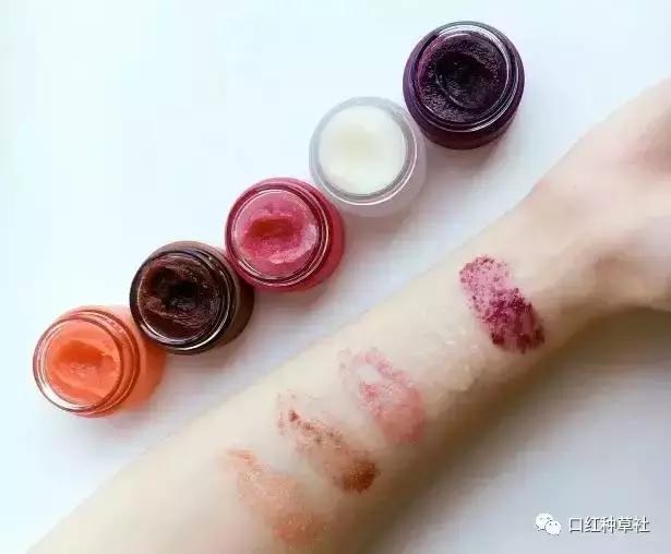 唇色深厚唇适合什么色的口红,唇色深素颜口红不沾杯推荐