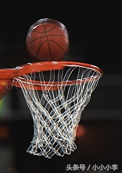 足球和篮球谁更受女生欢迎,为什么篮球比足球吸引女孩