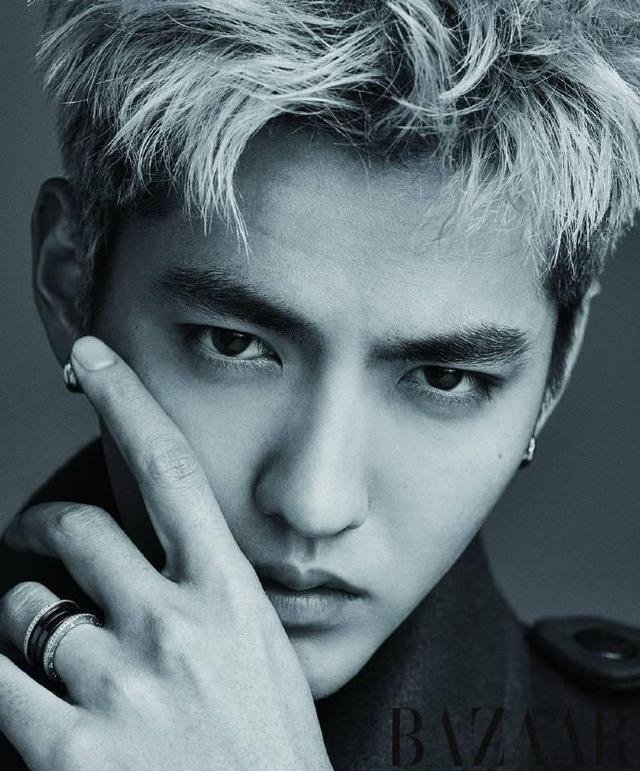 当红小鲜肉们的逆天杂志封面,哪一个是你的最爱?