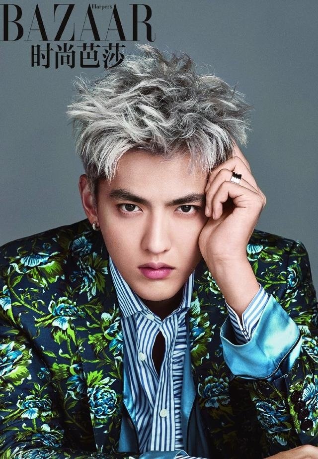 当红小鲜肉们的逆天杂志封面,哪一个是你的最爱?
