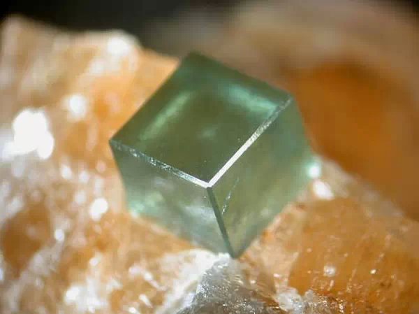 我的前半生宝石原石,我的前半生原石图片