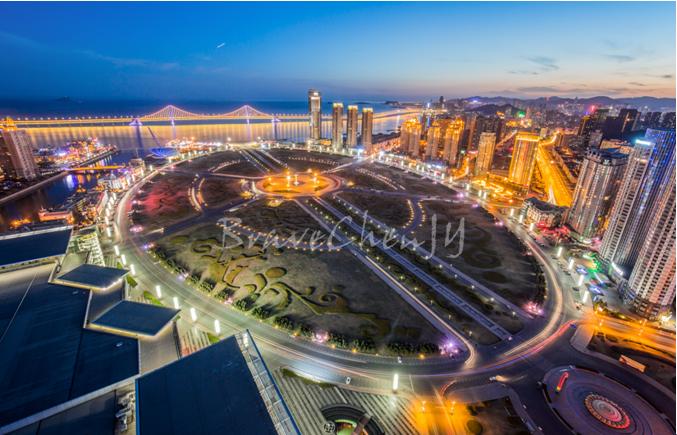 入门级便捷旅行三脚架推荐,爬山便携三脚架