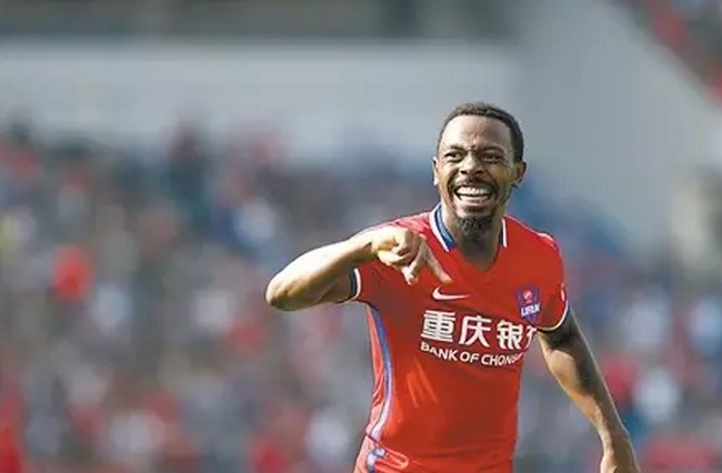 喜子原创|中超七剑下天山!亚足联写“武侠”,帕托化身天瀑剑!