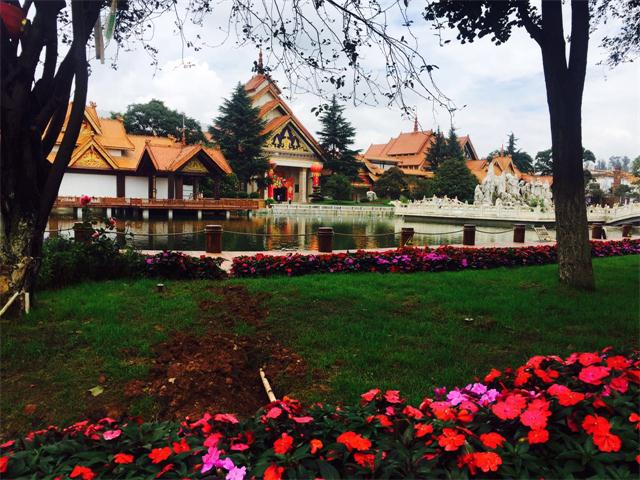 七彩云南有多美,七彩云南的翡翠是不是价格很高