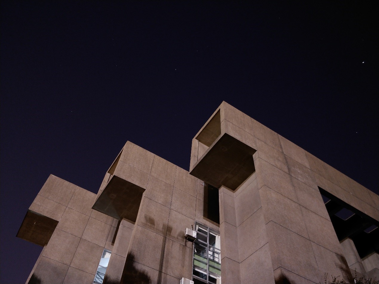 amoled屏的5g手机,一加55g手机评测