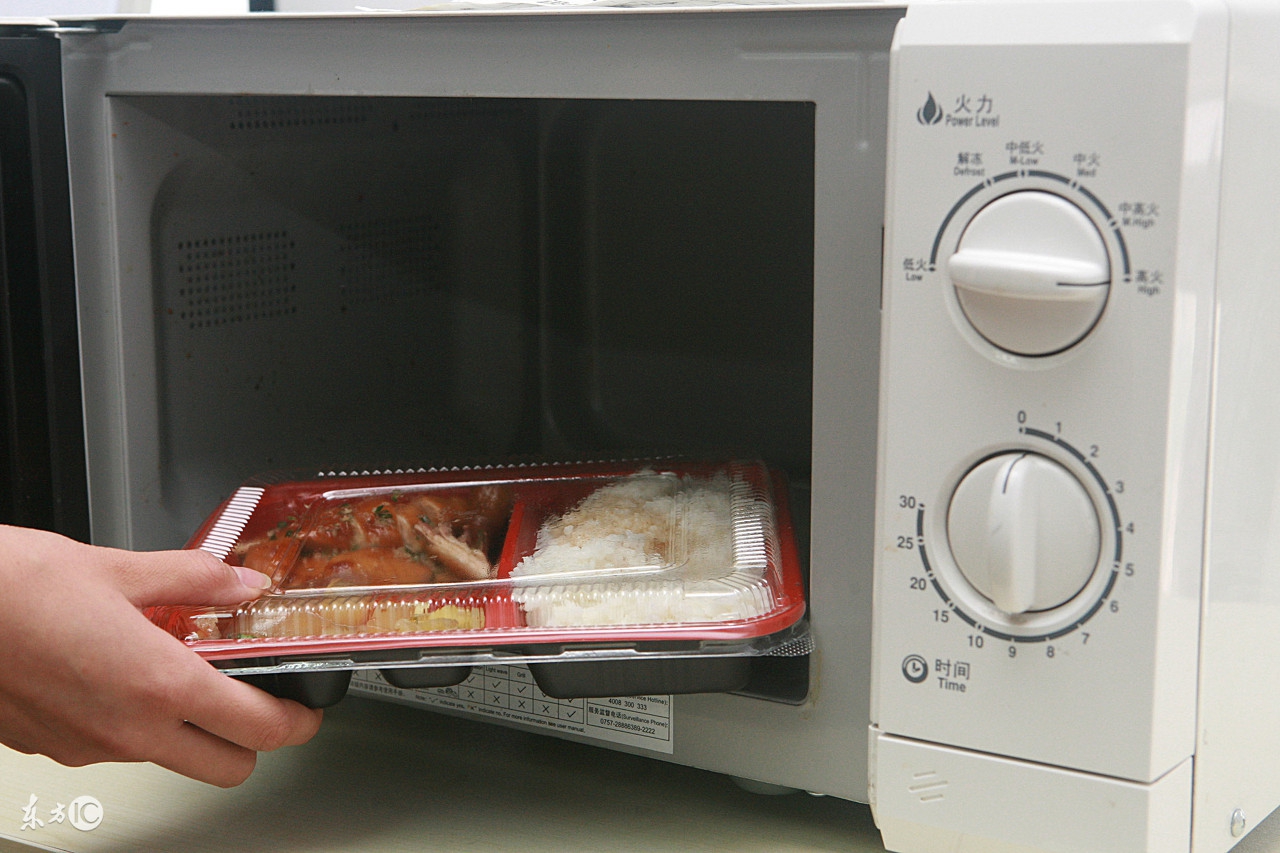 塑料器皿底下,这些三角标关乎你的健康,你不会不知道是什么意思吧?