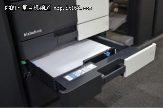 柯尼卡美能达黑白机打印厚纸掉色,柯尼卡美能达黑白机复印模糊