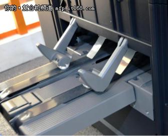 柯尼卡美能达黑白机打印厚纸掉色,柯尼卡美能达黑白机复印模糊