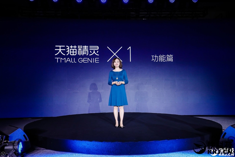 天猫精灵x1和小米ai音箱,天猫精灵x1智能音箱