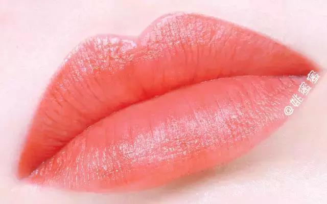 nars最火的豆沙唇膏笔,narsbolero唇膏笔