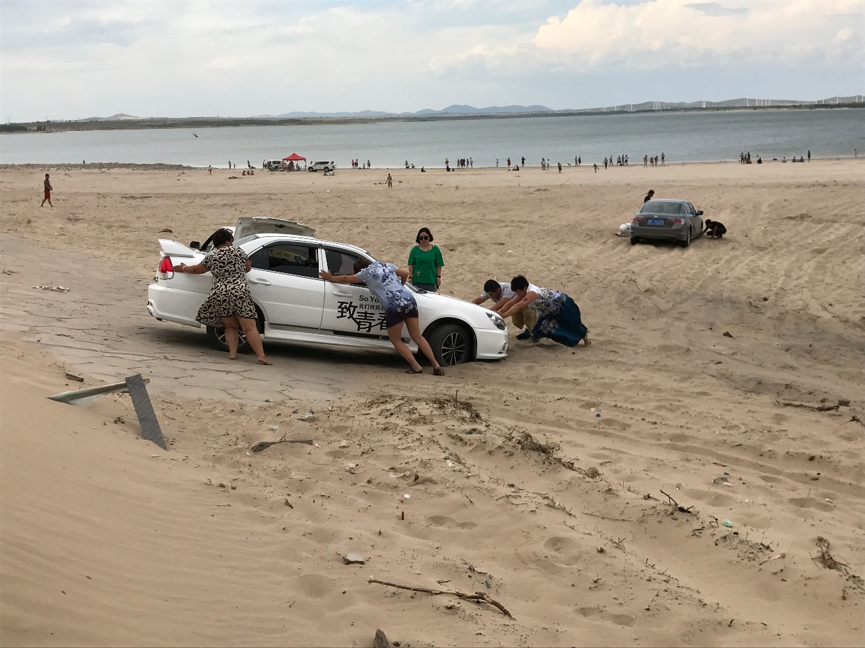 rav4荣放2万公里保养,荣放rav4和crv哪个适合自驾游