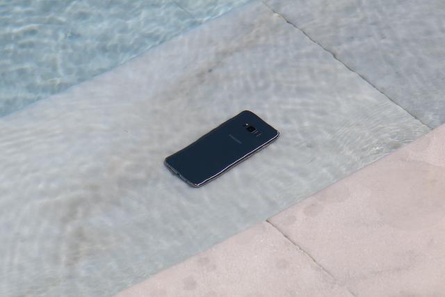 三星s8用久了卡顿怎么解决,三星s8卡顿严重怎么解决